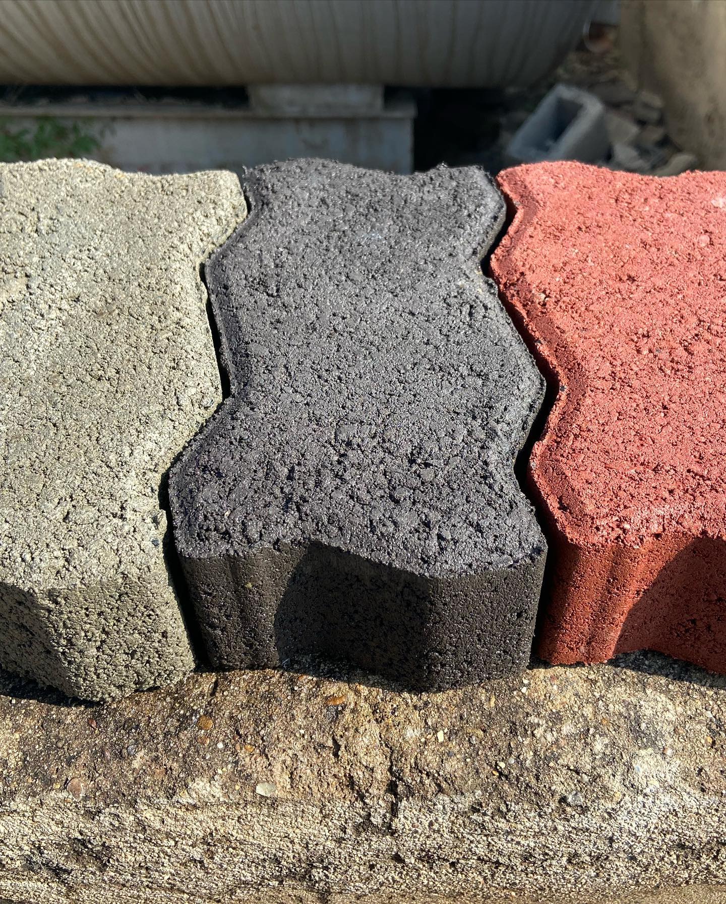 Interlock Pavers (500 pavers per pallet)